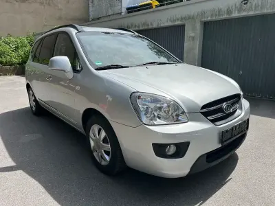 Brugt Kia Carens EX 144 HK (105 kW) 2009 Sølv MPV