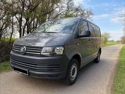 Usata VW Transporter 102 CV (75 kW) 2015 Grigio Furgone