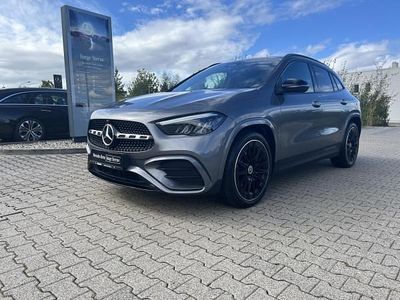 Grau (mountaingrau met.) Gebraucht 2024 Mercedes GLA250 Advanced SUV | 49.900 €