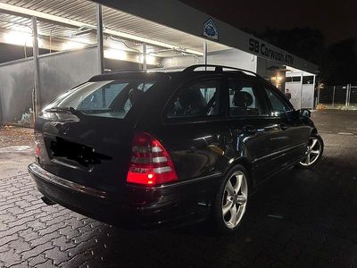 Mercedes C200