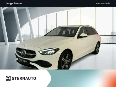 Gebraucht Mercedes C300e 313 PS (230 kW) 2023 Unilack polarweiß Kombi