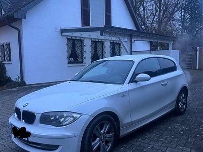 Gebraucht BMW 116 Performance 136 PS (100 kW) 2007 Weiß Kleinwagen