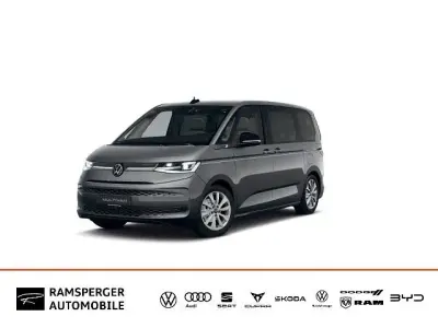 Gebraucht VW T7 Style 150 PS (110 kW) 2025 Grau Van