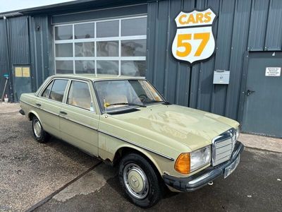 gebraucht Mercedes 240 Servo + Zentralverriegelung