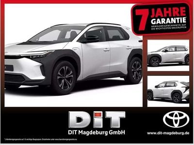 Gebraucht Toyota bZ4X Team 150 kW (204 PS) 2024 Platinumweiß SUV
