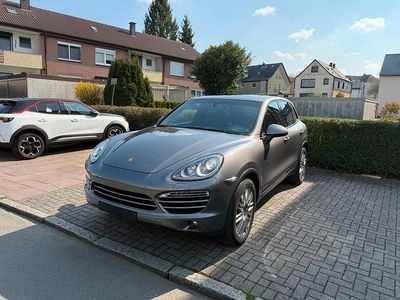 Gebraucht Porsche Cayenne 245 PS (180 kW) 2012 Grau SUV