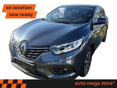 Usado Renault Kadjar LIMITED 140 CV (102 kW) 2022 Gris SUV