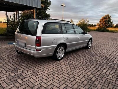 Opel Omega