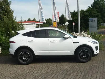 Gebraucht Jaguar E-Pace Basis 150 PS (110 kW) 2019 Weiß SUV