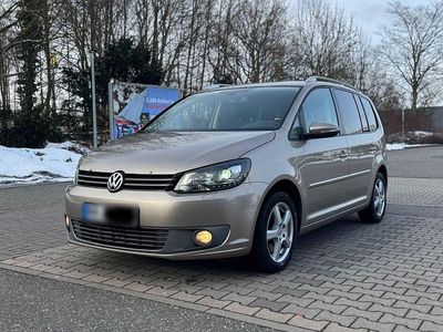 Gebraucht VW Touran Highline 140 PS (102 kW) 2011 Van / Kleinbus