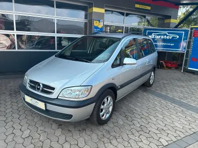 Gebraucht Opel Zafira 125 PS (91 kW) 2004 Silber Van / Kleinbus