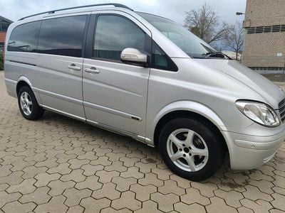 Silber Gebraucht 2006 Mercedes Viano Van / Kleinbus | 6.500 €