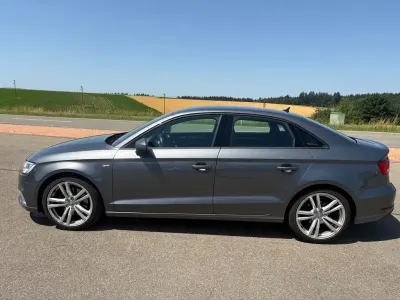 Gebraucht Audi A3 Sport 190 PS (139 kW) 2020 Grau Limousine