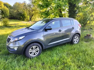 Gebraucht Kia Sportage Spirit 116 PS (85 kW) 2011 Grau SUV