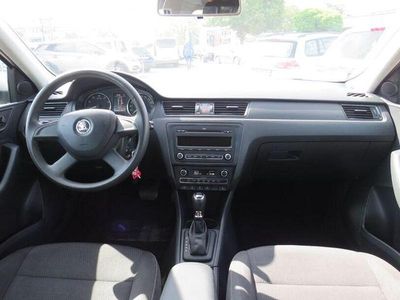 Gebraucht Skoda Rapid 96 PS (70 kW) 2014 Grau Kleinwagen