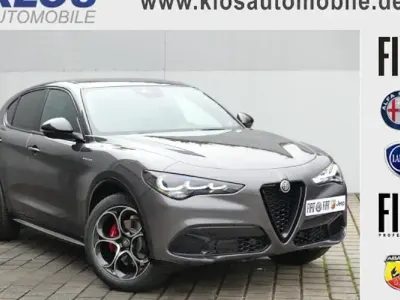 Neu Alfa Romeo Stelvio Veloce 210 PS (154 kW) 2026 Grau SUV