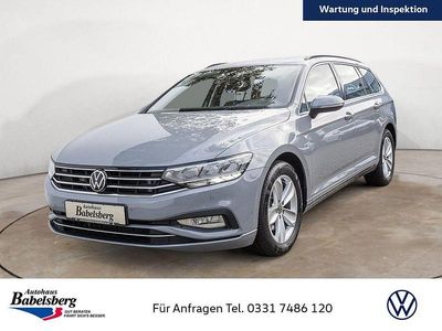 Grau Gebraucht 2023 VW Passat Business Kombi | 30.998 € (Guter Preis)