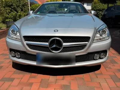 Gebraucht Mercedes SLK200 184 PS (135 kW) 2011 Silber Cabrio