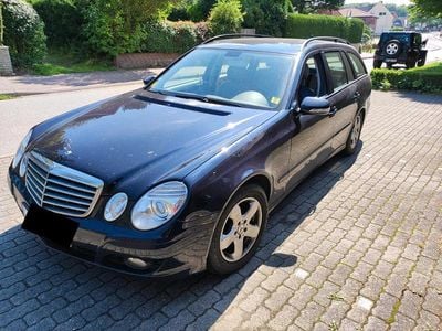 Mercedes E320