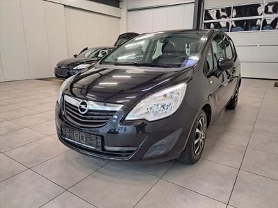 Schwarz Gebraucht 2011 Opel Meriva Edition Van / Kleinbus | 1.990 € (Guter Preis)