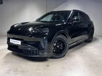 Neu Porsche Cayenne Electric 325 kW (442 PS) 2025 Schwarz SUV