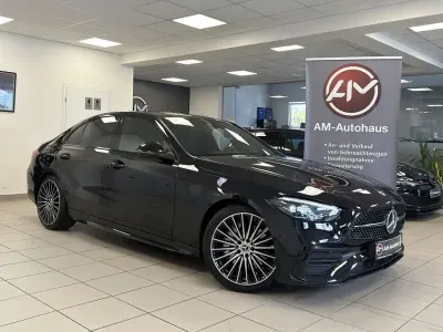 Second-hand Mercedes C300 AMG 258 CP (189 kW) 2022 Negru Berlinǎ