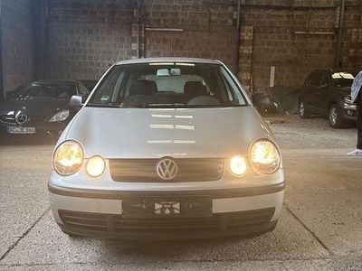 Gebraucht VW Polo 75 PS (55 kW) 2003 Silber Limousine