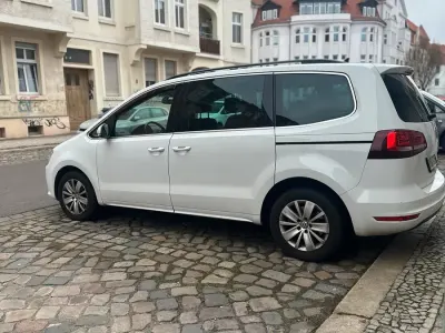 Gebraucht VW Sharan 150 PS (110 kW) 2018 Weiß Van / Kleinbus