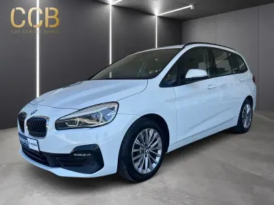 Gebraucht BMW 220 Gran Tourer Sport Line 190 PS (139 kW) 2019 Weiß Van / Kleinbus