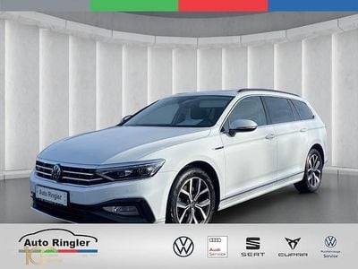 Gebraucht VW Passat R-line 150 PS (110 kW) 2024 Weiss Kombi