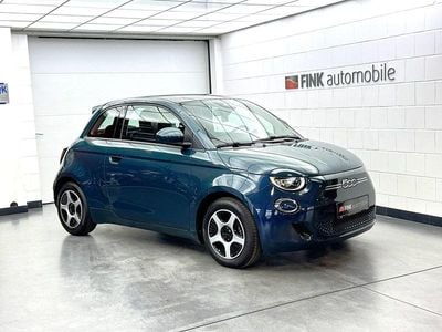 Grün Gebraucht 2023 Fiat 500e Action Limousine | 13.120 €