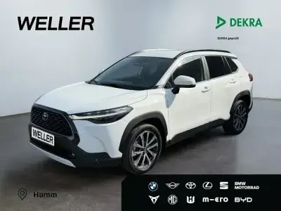 Gebraucht Toyota Corolla Cross Team 197 PS (144 kW) 2022 Weiss SUV