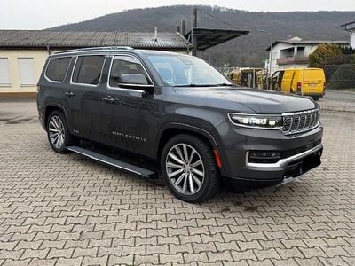 Grau Gebraucht 2024 Jeep Wagoneer SUV | 119.000 €