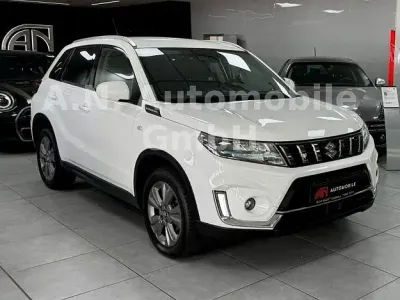 Gebraucht Suzuki Vitara 129 PS (94 kW) 2021 Weiß SUV