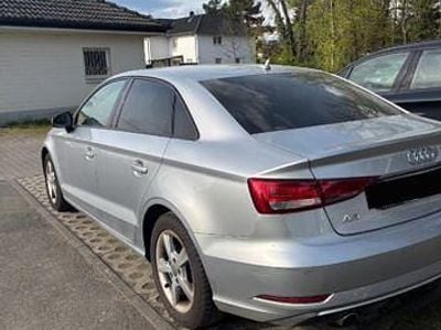 Second-hand Audi A3 116 CP (85 kW) 2018 Argintiu Berlinǎ