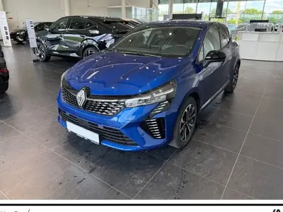 Nuova Renault Clio V Techno 115 CV (84 kW) 2025 Blu Berlina