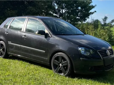 Gebraucht VW Polo 80 PS (58 kW) 2008 Schwarz Kleinwagen