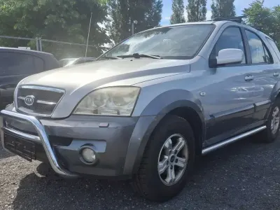 Gebraucht Kia Sorento EX 140 PS (102 kW) 2004 Silber / grau SUV