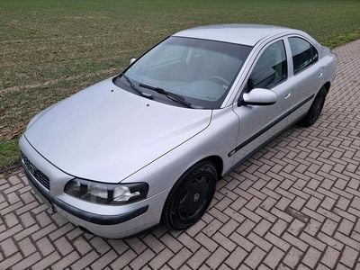 Gebraucht Volvo S60 140 PS (102 kW) 2001 Silber Limousine