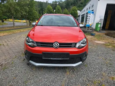 Gebraucht VW Polo Cross 90 PS (66 kW) 2011 Rot Kleinwagen
