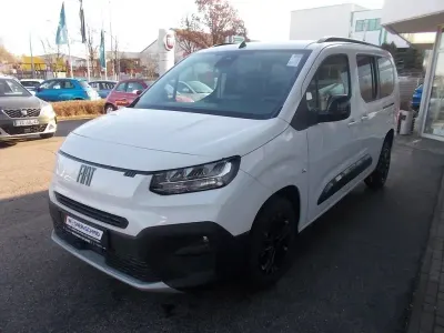 Gebraucht Fiat Doblò 131 PS (96 kW) 2024 Weiß Van / Kleinbus