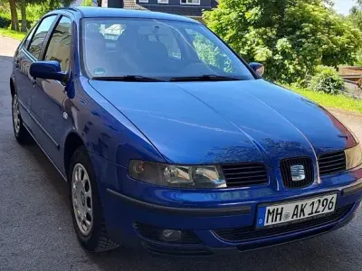 Gebraucht Seat Leon Sport 125 PS (91 kW) 2000 Blau Kleinwagen