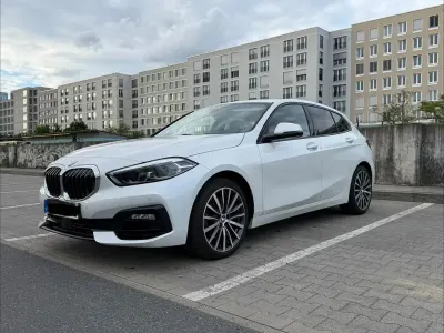 Gebraucht BMW 118 Comfort Edition 140 PS (102 kW) 2020 Weiß Kleinwagen