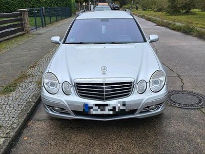 Mercedes E320