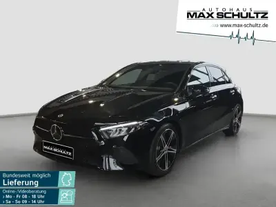 Używany Mercedes A180 Night 136 KM (100 kW) 2026 Czarny Sedan/Limuzyna