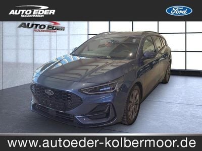 Chromablau (metallic) Gebraucht 2023 Ford Focus ST-Line Kombi | 25.400 € (Fairer Preis)