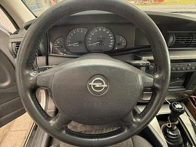 Opel Omega