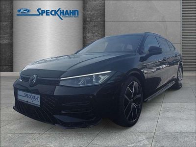 Gebraucht VW Passat R-line 193 PS (141 kW) 2025 Grenadillschwarz metallic Kombi