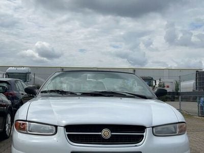 Chrysler Stratus