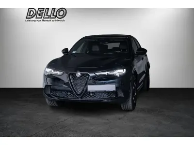Gebraucht Alfa Romeo Stelvio Quadrifoglio 519 PS (381 kW) 2024 Nero vulcano metallic SUV